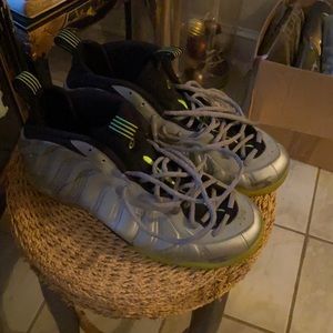 Nike Foamposites Green/Silver Size 15